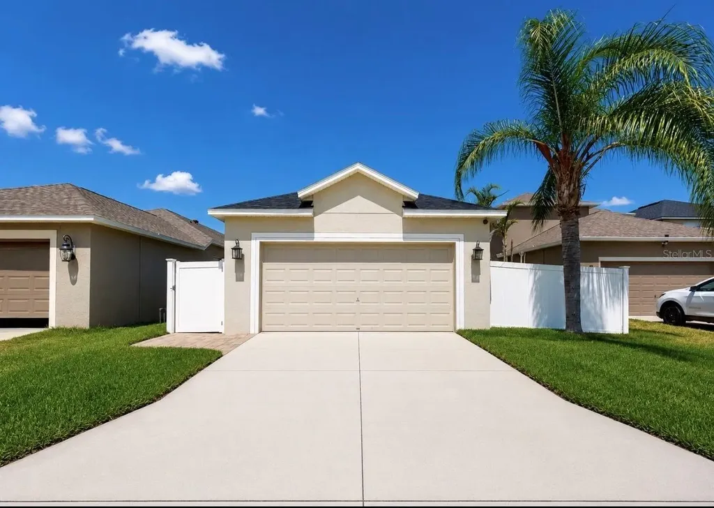 12020 Streambed Drive Riverview FL 33579