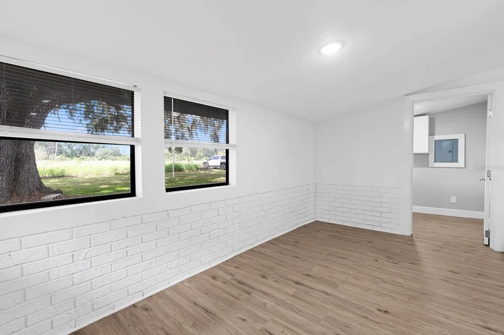 12616 Thonotosassa Road Thonotosassa FL 33592