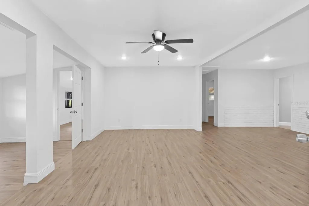 12616 Thonotosassa Road Thonotosassa FL 33592