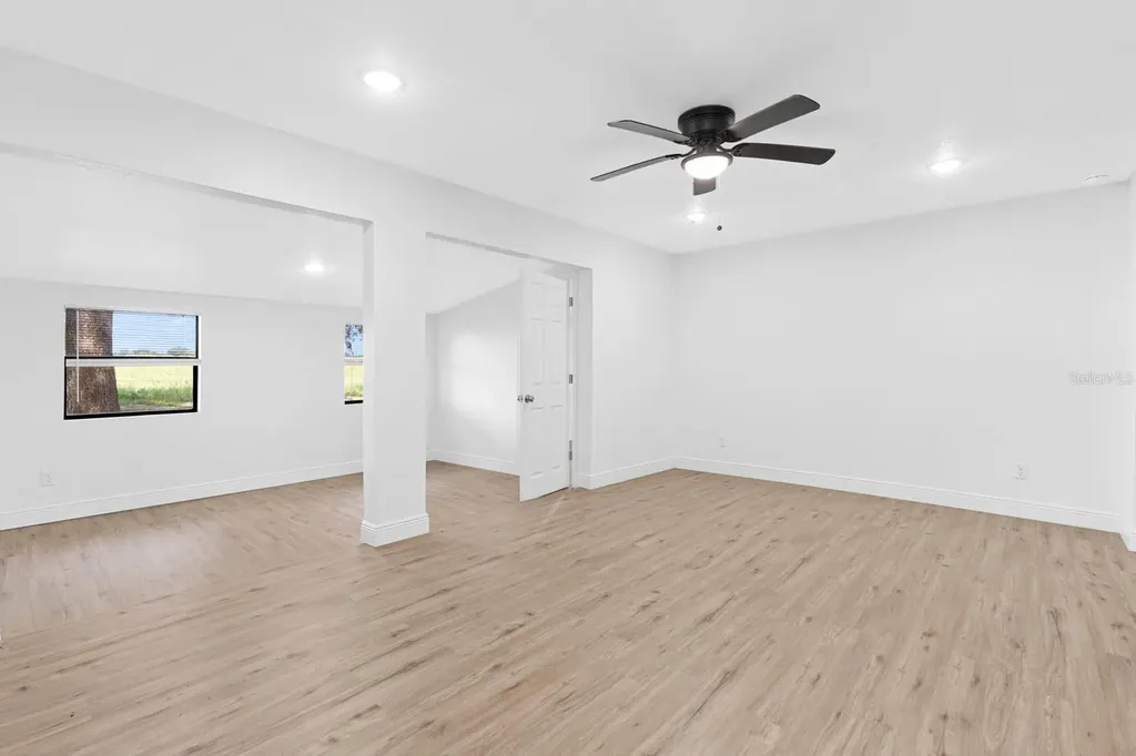 12616 Thonotosassa Road Thonotosassa FL 33592