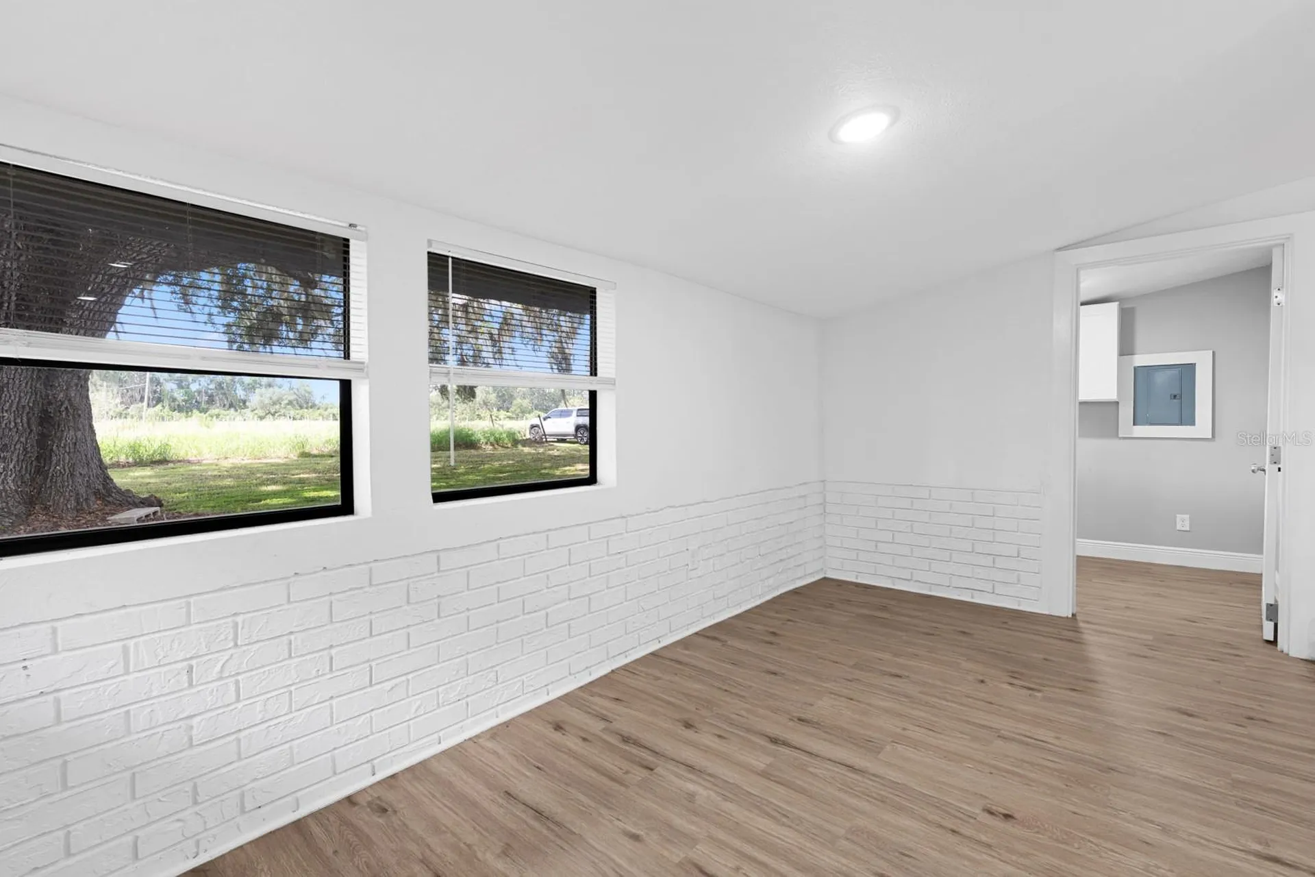 12616 Thonotosassa Road Thonotosassa FL 33592