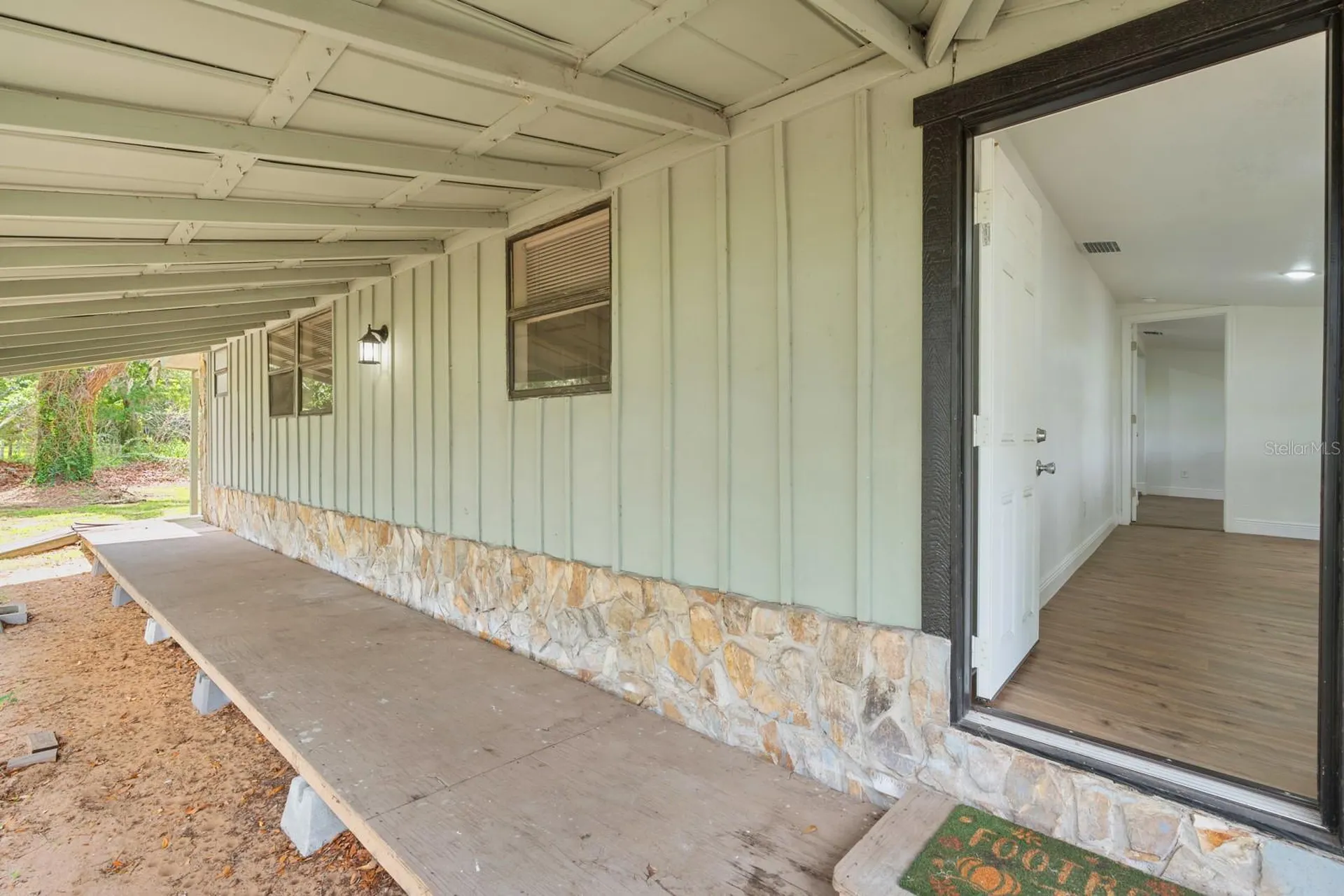 12616 Thonotosassa Road Thonotosassa FL 33592