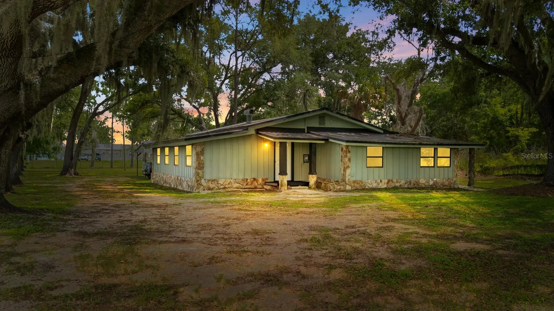 12616 Thonotosassa Road Thonotosassa FL 33592