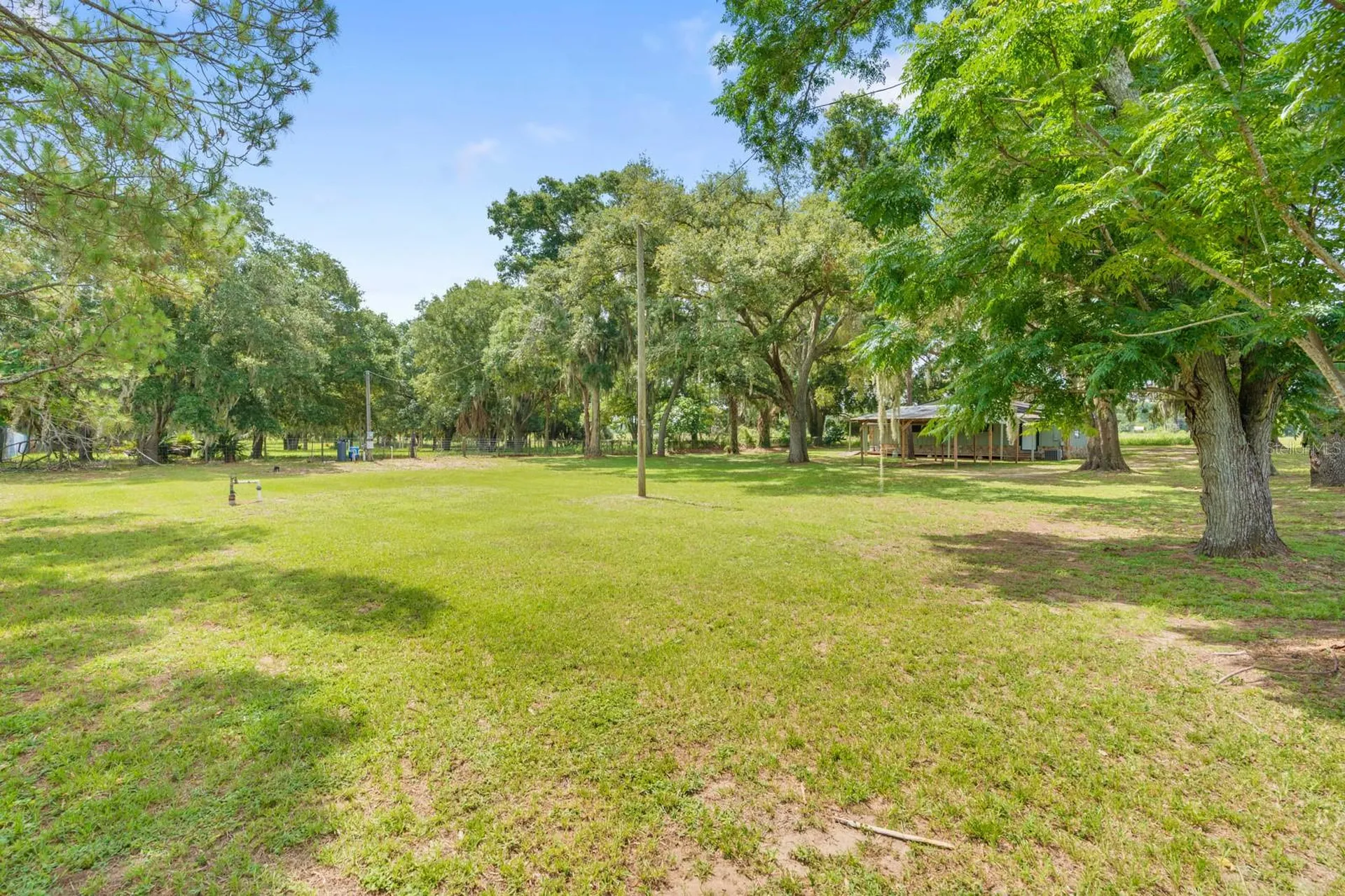 12616 Thonotosassa Road Thonotosassa FL 33592
