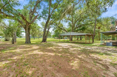 12616 Thonotosassa Road Thonotosassa FL 33592