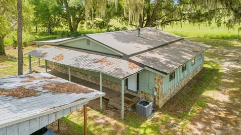 12616 Thonotosassa Road Thonotosassa FL 33592
