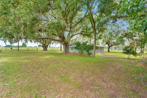 12616 Thonotosassa Road Thonotosassa FL 33592