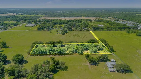 12616 Thonotosassa Road Thonotosassa FL 33592