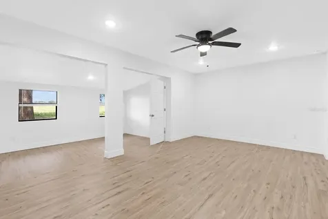 12616 Thonotosassa Road Thonotosassa FL 33592