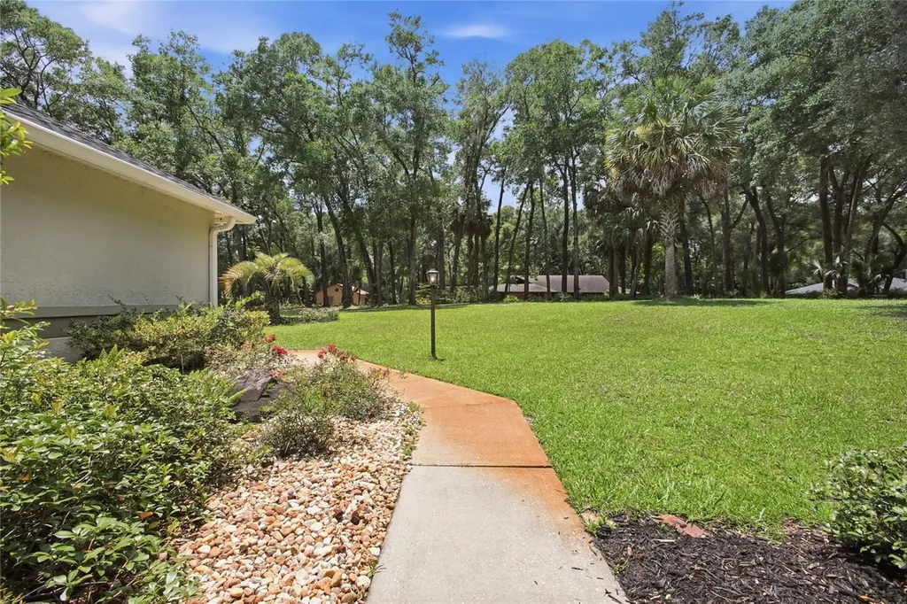 2035 Duncan Trace Deland FL 32720