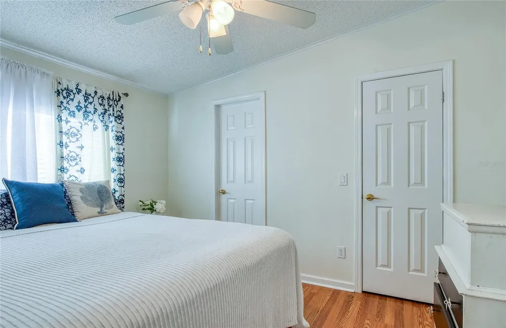 480 Trout Lane Oldsmar FL 34677