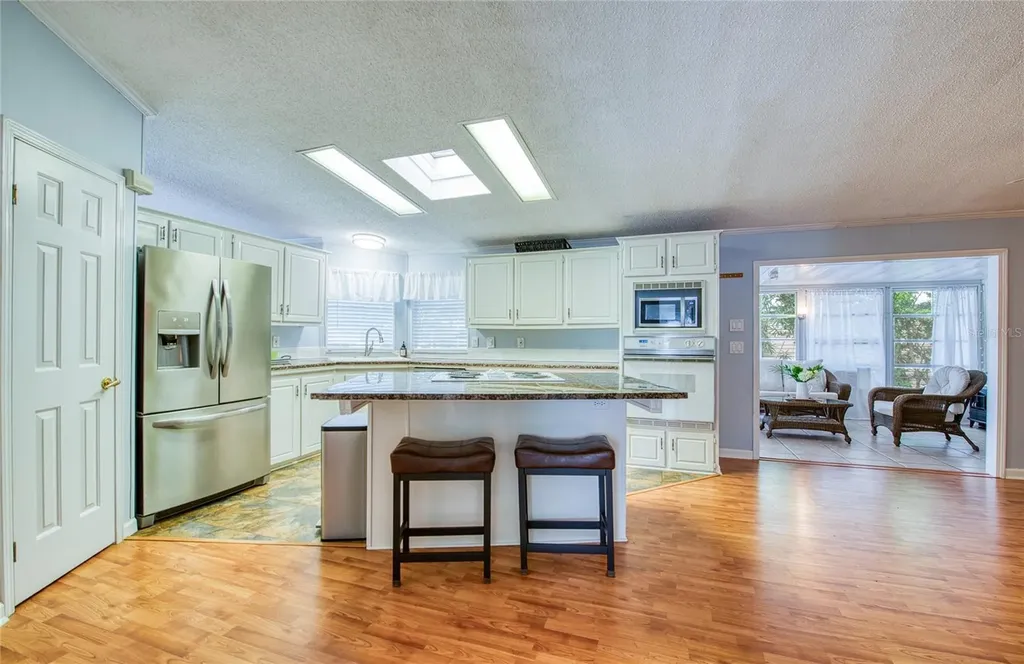 480 Trout Lane Oldsmar FL 34677