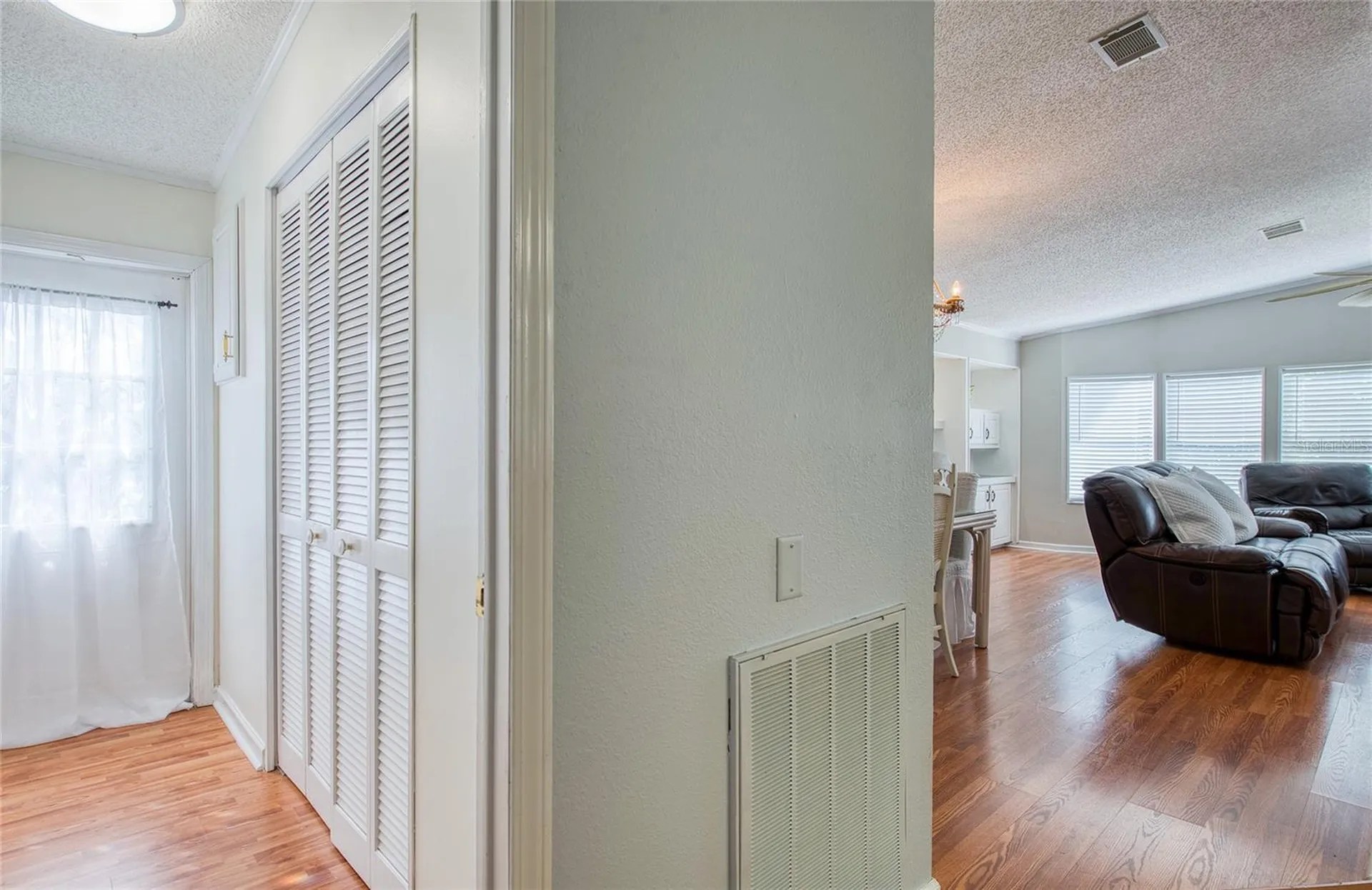 480 Trout Lane Oldsmar FL 34677