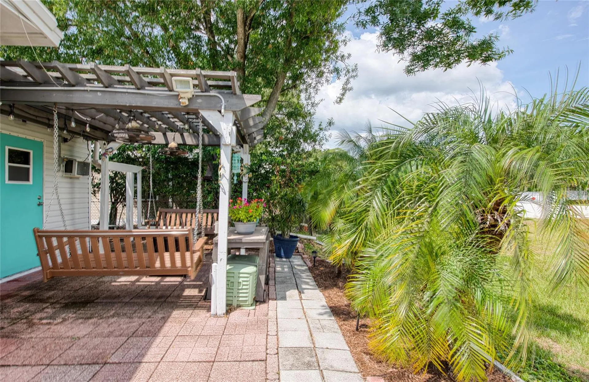480 Trout Lane Oldsmar FL 34677