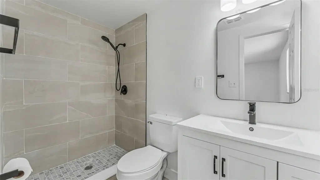 1726 Cordova Circle W Lakeland FL 33801
