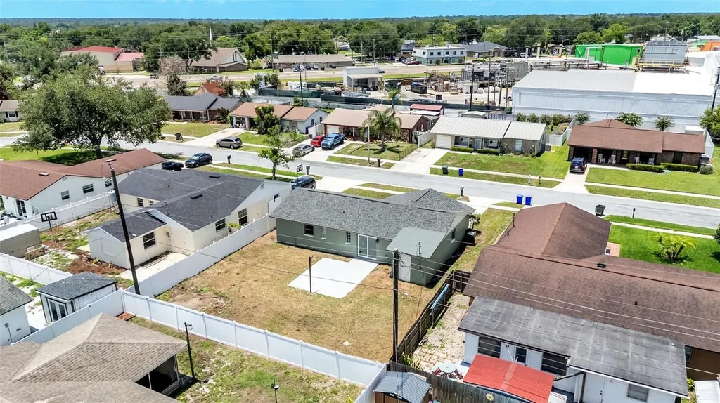 1726 Cordova Circle W Lakeland FL 33801