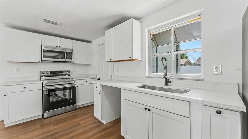 1726 Cordova Circle W Lakeland FL 33801
