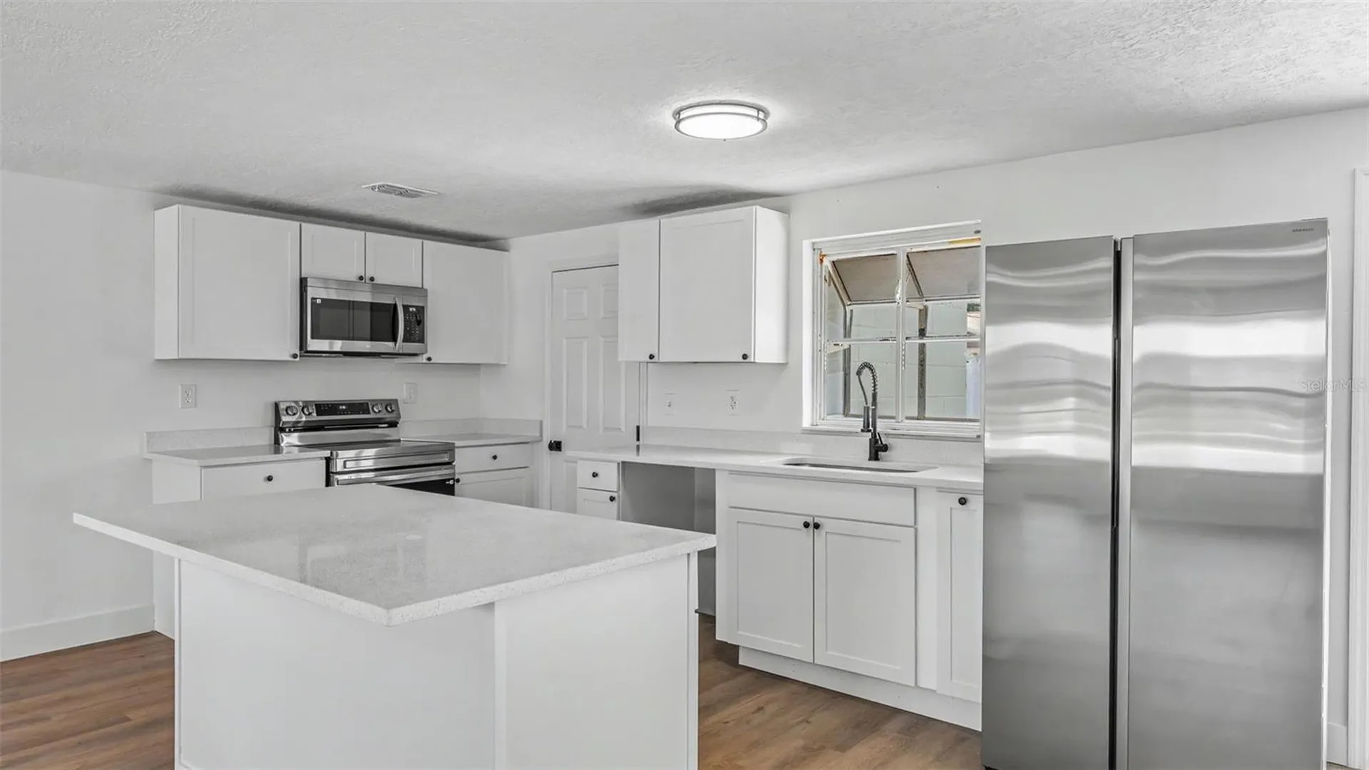 1726 Cordova Circle W Lakeland FL 33801