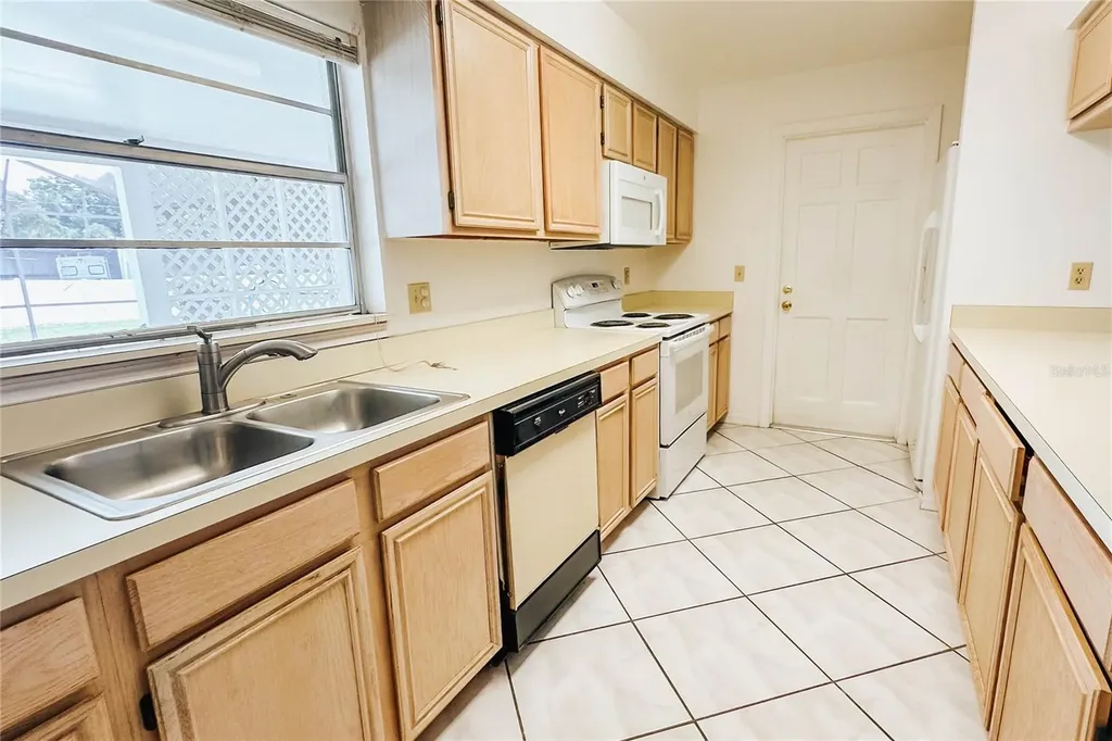 2315 Irlo Drive Kissimmee FL 34741
