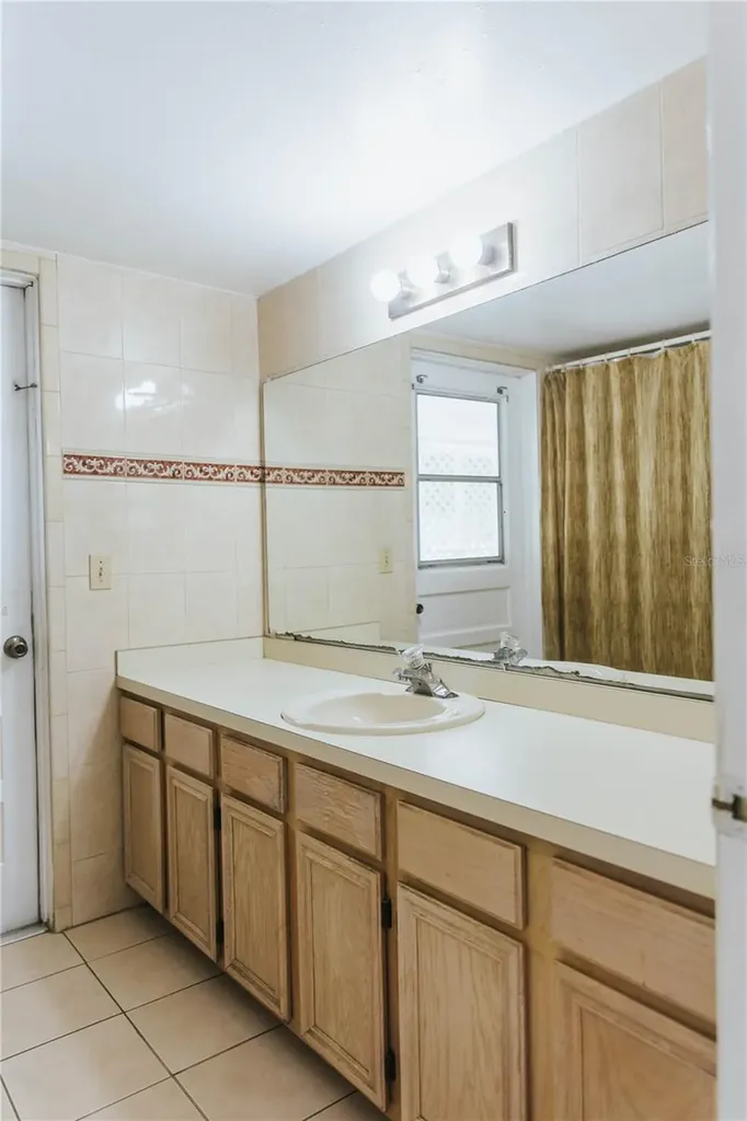 2315 Irlo Drive Kissimmee FL 34741