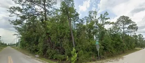 10TH Avenue Deland FL 32724