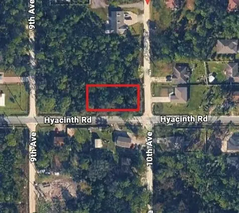 10TH Avenue Deland FL 32724
