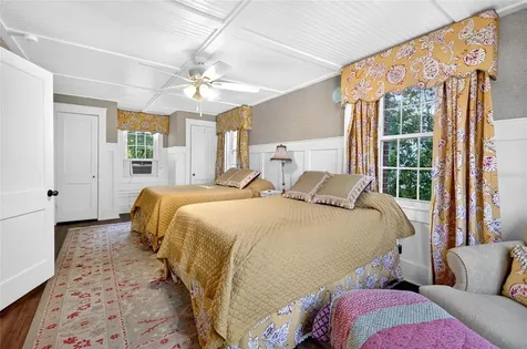 150 S Clayton Street Mount Dora FL 32757