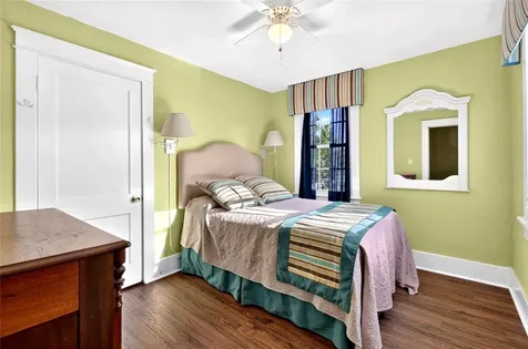150 S Clayton Street Mount Dora FL 32757