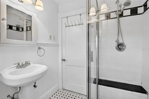 150 S Clayton Street Mount Dora FL 32757