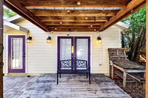 150 S Clayton Street Mount Dora FL 32757
