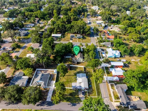 150 S Clayton Street Mount Dora FL 32757