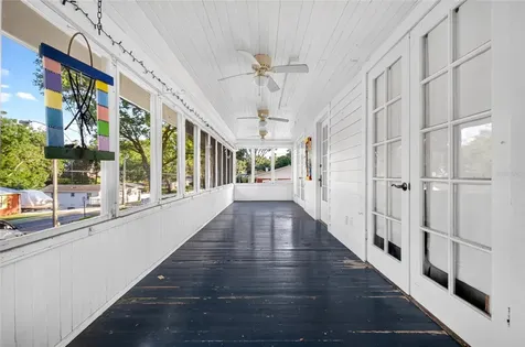 150 S Clayton Street Mount Dora FL 32757