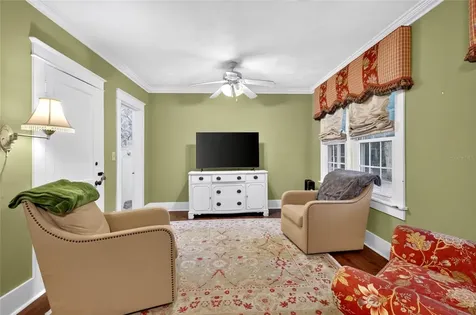 150 S Clayton Street Mount Dora FL 32757