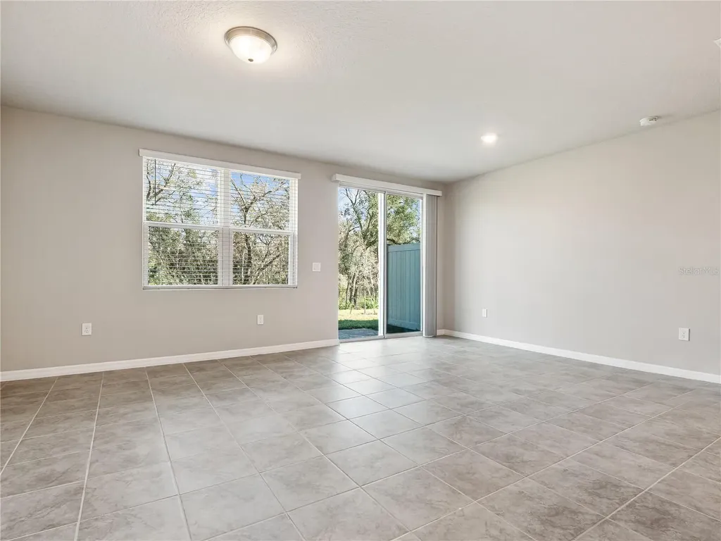 658 Legacy Loop Davenport FL 33896