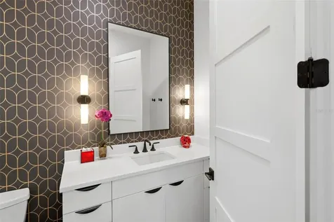 1805 Goldenrod Street Sarasota FL 34239