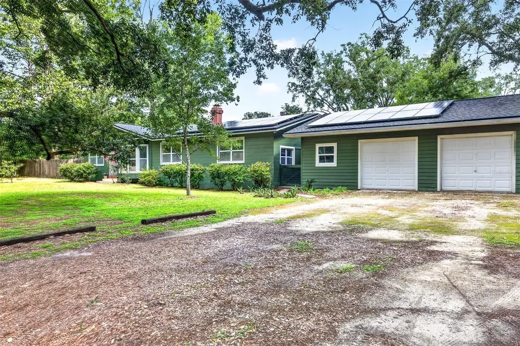 12226 W University Avenue Newberry FL 32669