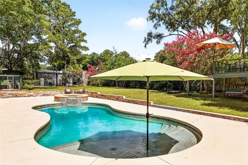 12226 W University Avenue Newberry FL 32669