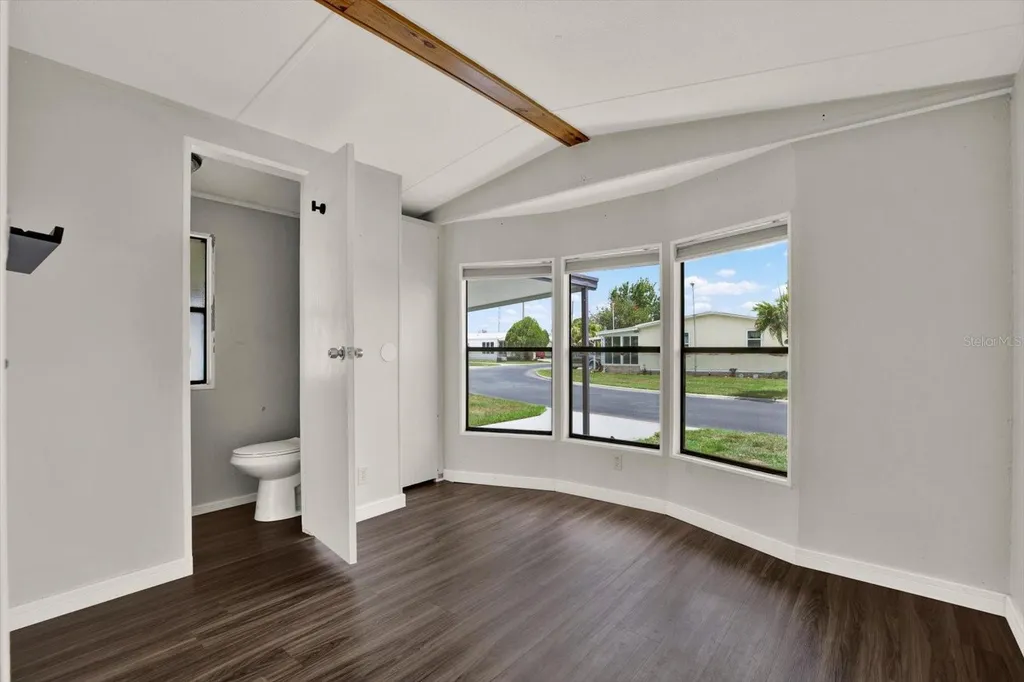 34421 Countryside Drive Wesley Chapel FL 33543