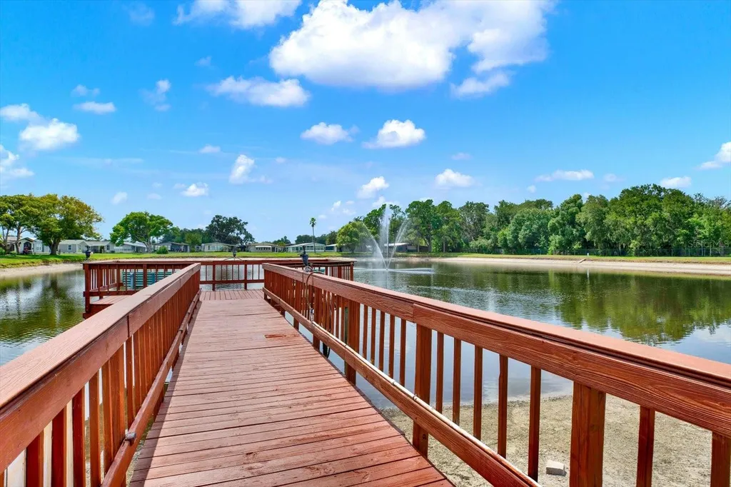 34421 Countryside Drive Wesley Chapel FL 33543