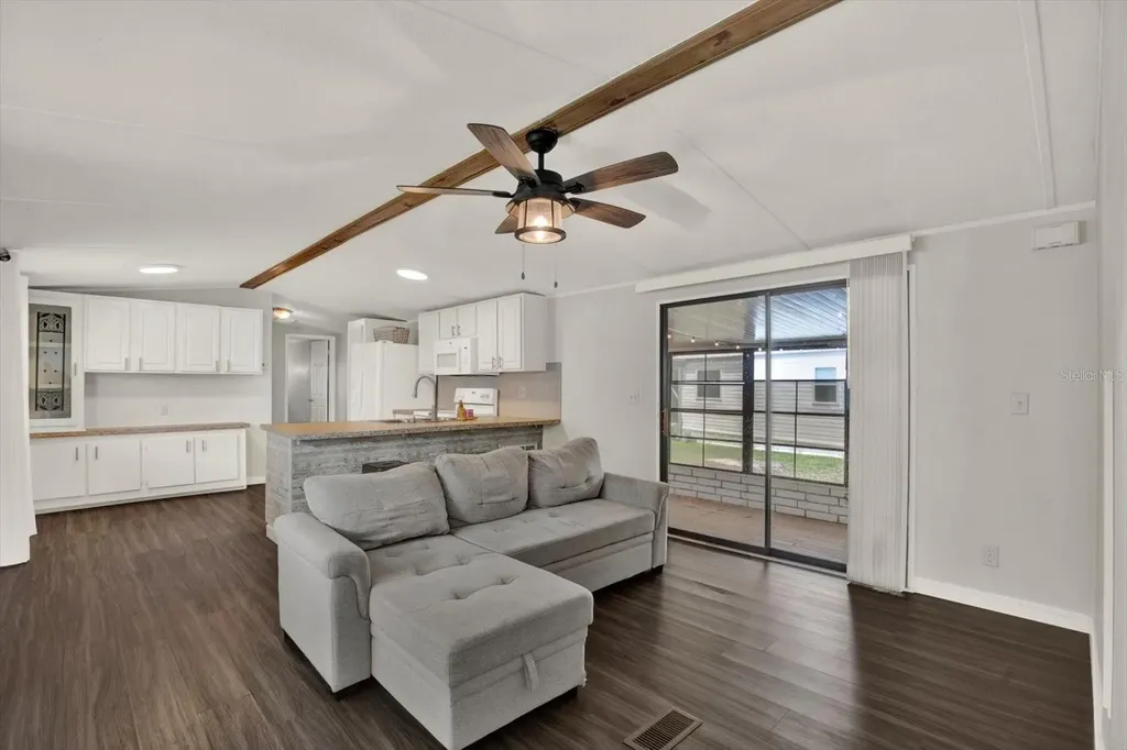 34421 Countryside Drive Wesley Chapel FL 33543