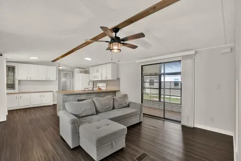 34421 Countryside Drive Wesley Chapel FL 33543