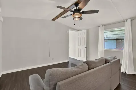 34421 Countryside Drive Wesley Chapel FL 33543