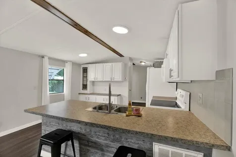 34421 Countryside Drive Wesley Chapel FL 33543