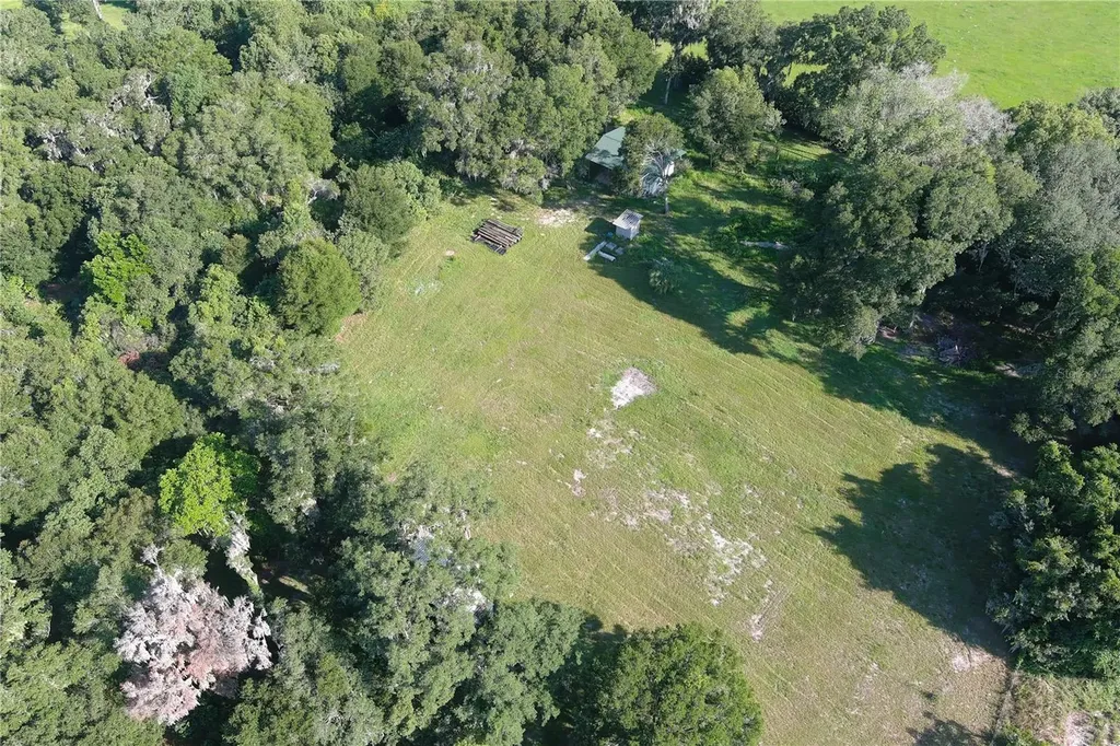 1348 N Ridgewood Avenue Deland FL 32720