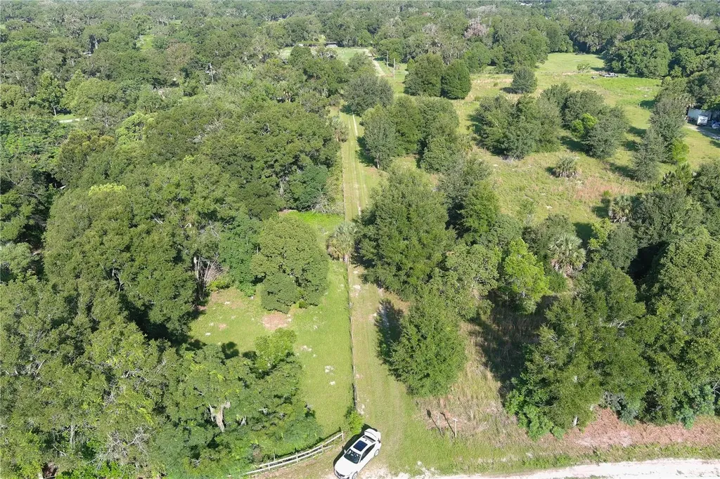 1348 N Ridgewood Avenue Deland FL 32720