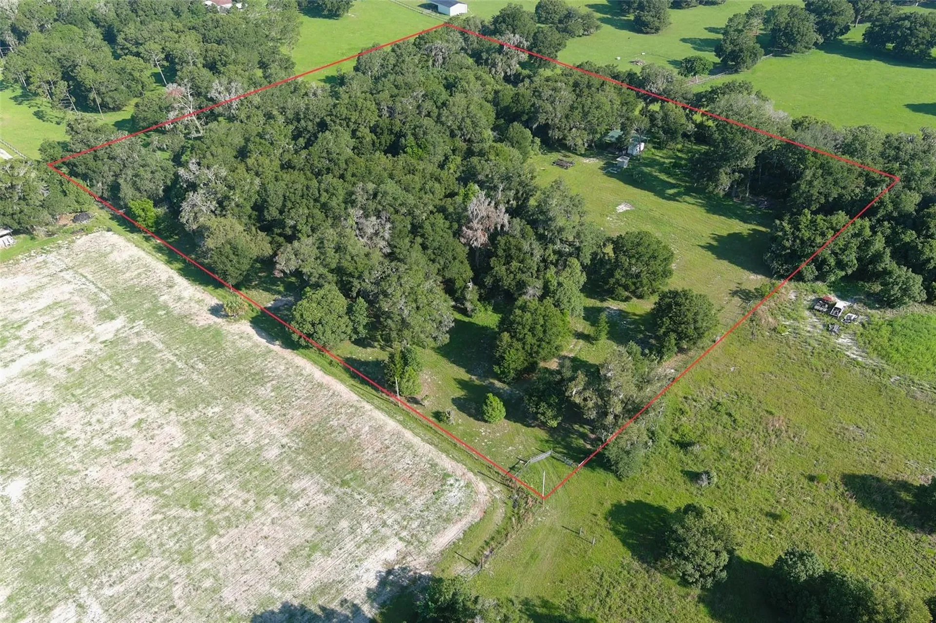 1348 N Ridgewood Avenue Deland FL 32720