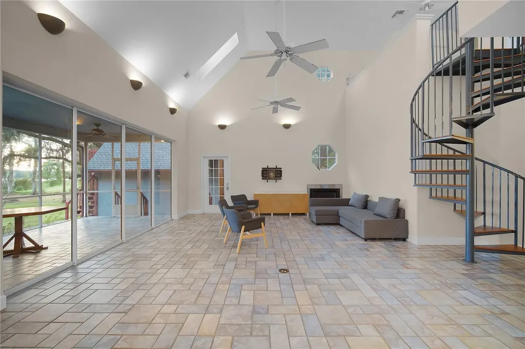 2890 Frontier Drive Kissimmee FL 34744