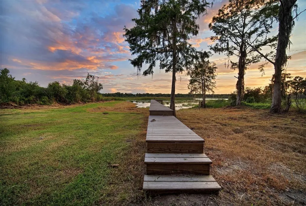 2890 Frontier Drive Kissimmee FL 34744