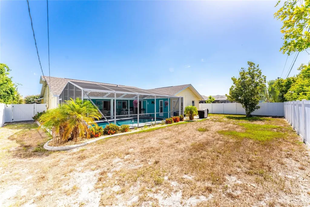 9051 Big Star Avenue Englewood FL 34224
