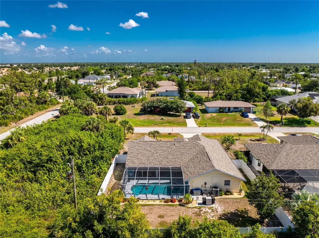 9051 Big Star Avenue Englewood FL 34224
